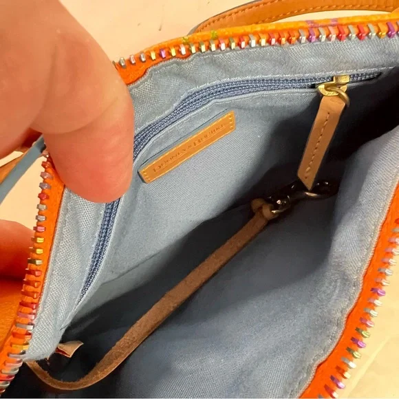 Dooney & Bourke Signature Orange Barrel Mini ShoulderBag- excellent condition! - Picture 10 of 13